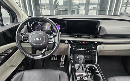 KIA Carnival, 2023 год, 4 200 000 рублей, 7 фотография