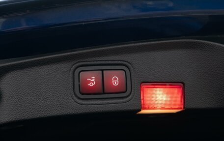 Mercedes-Benz C-Класс, 2015 год, 3 399 000 рублей, 21 фотография