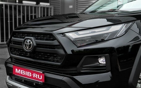 Toyota RAV4, 2025 год, 4 550 000 рублей, 8 фотография