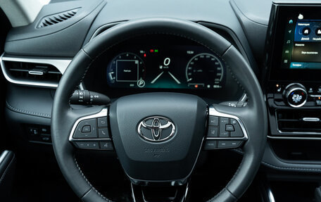 Toyota Highlander, 2025 год, 5 990 000 рублей, 2 фотография