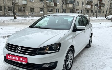 Volkswagen Polo VI (EU Market), 2018 год, 1 300 000 рублей, 2 фотография