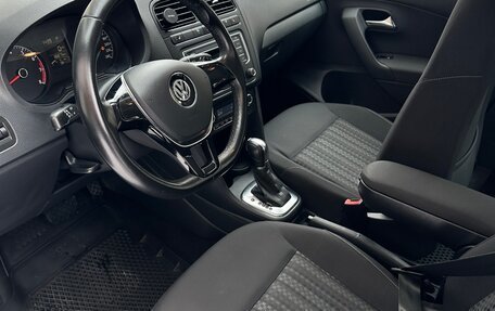 Volkswagen Polo VI (EU Market), 2018 год, 1 300 000 рублей, 6 фотография