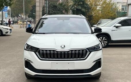 Skoda Kamiq I, 2022 год, 1 380 001 рублей, 2 фотография