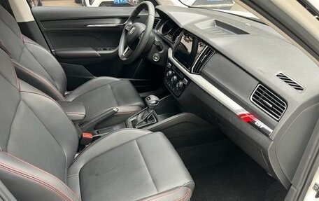 Skoda Kamiq I, 2022 год, 1 380 001 рублей, 10 фотография