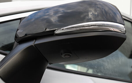 Toyota RAV4, 2025 год, 4 450 000 рублей, 7 фотография