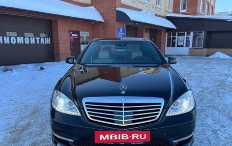 Mercedes-Benz S-Класс, 2013 год, 1 750 000 рублей, 9 фотография