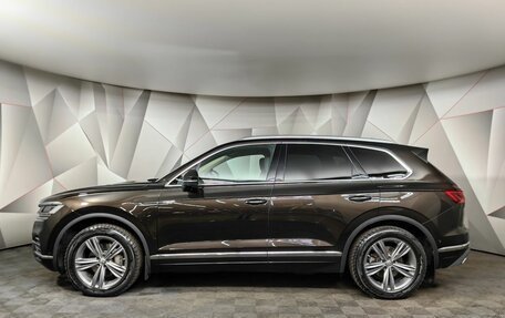 Volkswagen Touareg III, 2019 год, 4 795 000 рублей, 5 фотография