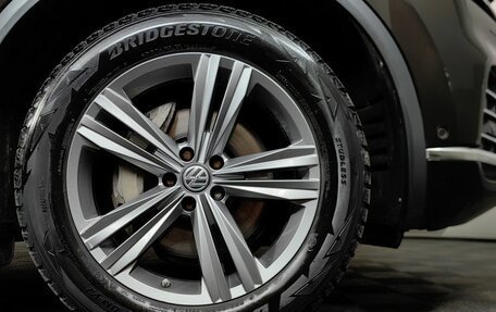 Volkswagen Touareg III, 2019 год, 4 795 000 рублей, 9 фотография