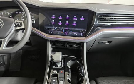 Volkswagen Touareg III, 2019 год, 4 795 000 рублей, 15 фотография