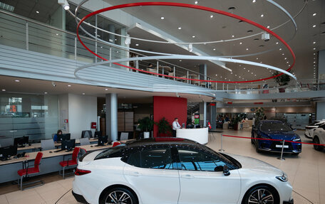 Toyota Camry, 2025 год, 5 390 000 рублей, 8 фотография