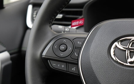 Toyota RAV4, 2025 год, 4 550 000 рублей, 17 фотография