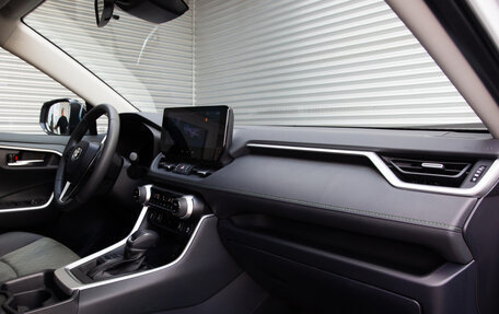 Toyota RAV4, 2025 год, 4 450 000 рублей, 17 фотография