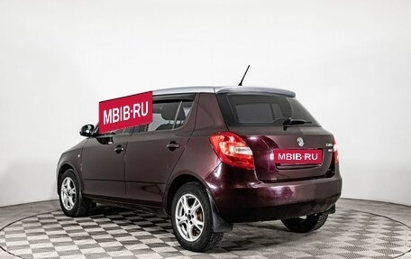 Skoda Fabia II, 2012 год, 500 000 рублей, 6 фотография