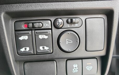 Honda Freed I, 2012 год, 1 390 000 рублей, 13 фотография