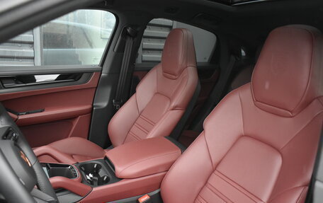 Porsche Cayenne III, 2025 год, 19 900 000 рублей, 12 фотография