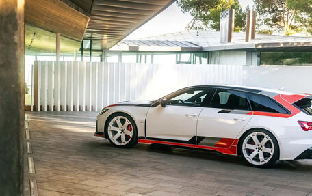 Audi RS 6, 2025 год, 31 000 000 рублей, 5 фотография