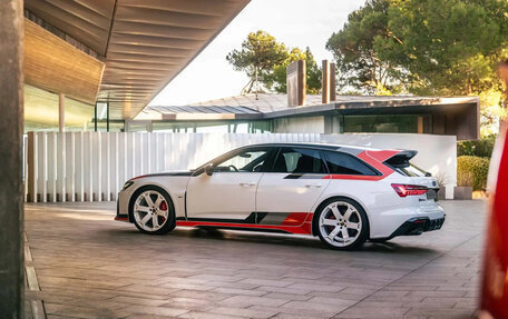 Audi RS 6, 2025 год, 31 000 000 рублей, 9 фотография