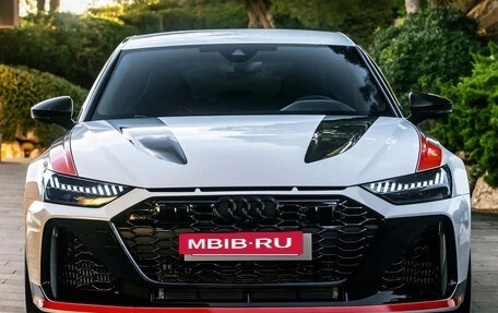 Audi RS 6, 2025 год, 31 000 000 рублей, 7 фотография