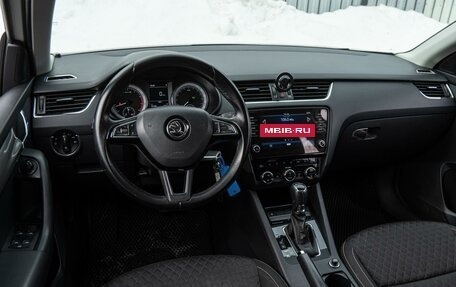 Skoda Octavia, 2017 год, 1 799 000 рублей, 6 фотография