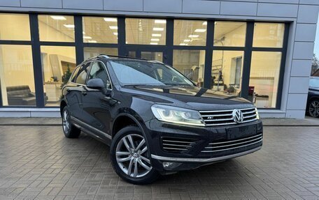 Volkswagen Touareg III, 2016 год, 2 530 000 рублей, 3 фотография