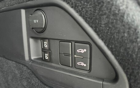 Volkswagen Touareg III, 2016 год, 2 530 000 рублей, 9 фотография