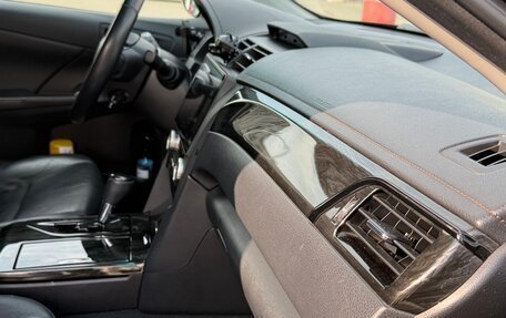 Toyota Camry, 2013 год, 1 700 000 рублей, 19 фотография