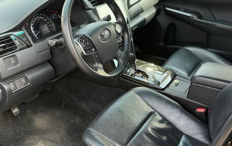 Toyota Camry, 2013 год, 1 700 000 рублей, 20 фотография