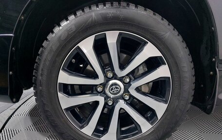 Toyota Land Cruiser 200, 2019 год, 7 999 000 рублей, 27 фотография