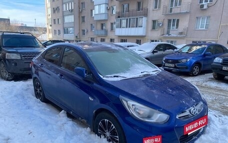 Hyundai Solaris II рестайлинг, 2011 год, 700 000 рублей, 8 фотография