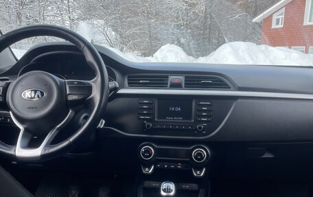 KIA Rio IV, 2018 год, 1 350 000 рублей, 9 фотография