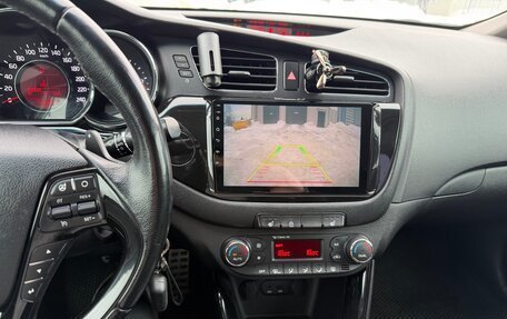 KIA cee'd III, 2015 год, 1 400 000 рублей, 2 фотография