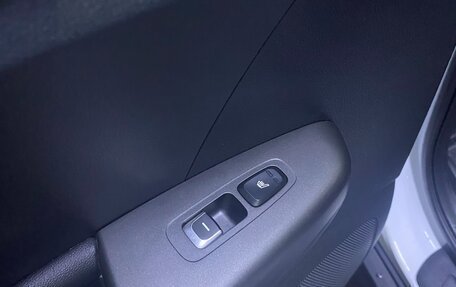 KIA Sportage IV рестайлинг, 2020 год, 2 380 000 рублей, 16 фотография