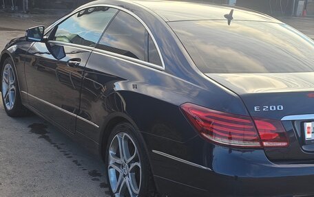 Mercedes-Benz E-Класс, 2013 год, 1 610 000 рублей, 2 фотография
