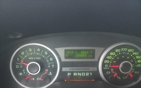 Ford Expedition, 2005 год, 1 650 000 рублей, 39 фотография