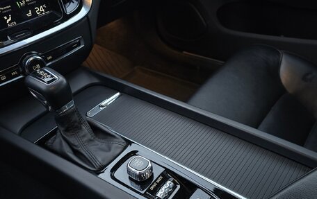 Volvo S60 III, 2019 год, 3 250 000 рублей, 18 фотография