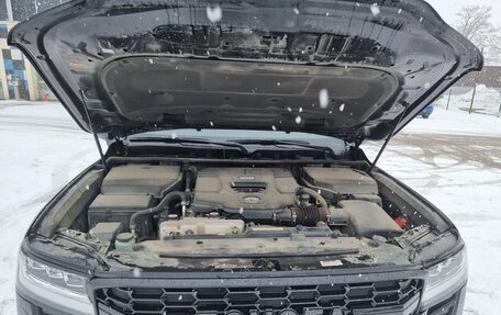 Toyota Land Cruiser, 2021 год, 13 500 000 рублей, 21 фотография