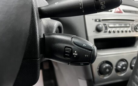 Peugeot 308 II, 2010 год, 545 000 рублей, 18 фотография