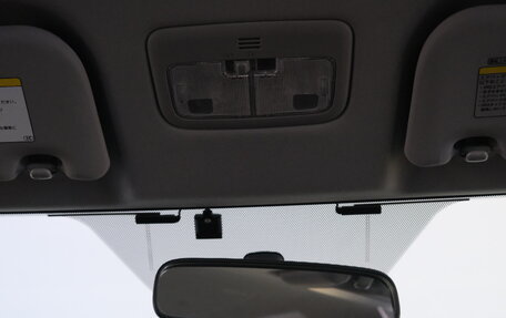 Toyota Wish II, 2012 год, 1 599 000 рублей, 14 фотография