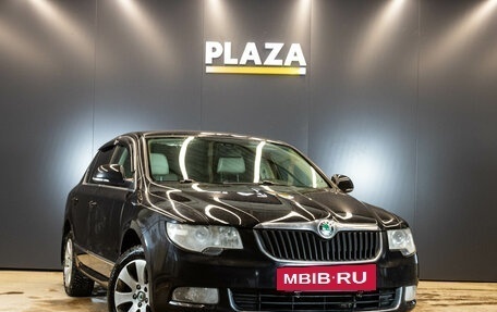 Skoda Superb III рестайлинг, 2010 год, 1 039 000 рублей, 2 фотография