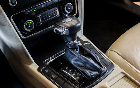 Skoda Superb III рестайлинг, 2010 год, 1 039 000 рублей, 21 фотография