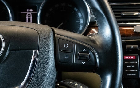 Skoda Superb III рестайлинг, 2010 год, 1 039 000 рублей, 17 фотография