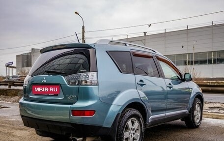 Mitsubishi Outlander III рестайлинг 3, 2007 год, 948 000 рублей, 7 фотография
