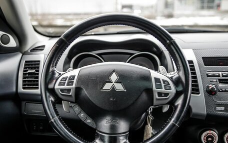 Mitsubishi Outlander III рестайлинг 3, 2007 год, 948 000 рублей, 26 фотография