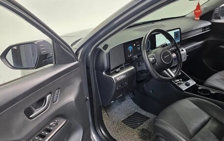 Hyundai Kona, 2025 год, 1 940 001 рублей, 4 фотография