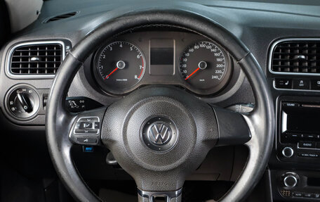 Volkswagen Polo VI (EU Market), 2012 год, 699 000 рублей, 14 фотография