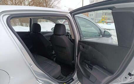 Chevrolet Aveo III, 2013 год, 1 200 000 рублей, 11 фотография