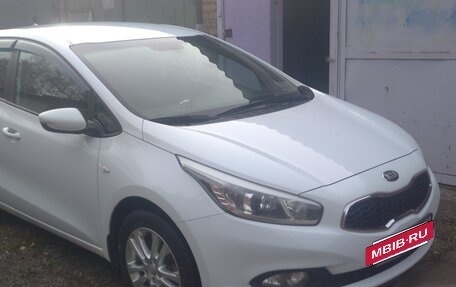 KIA cee'd III, 2013 год, 850 000 рублей, 2 фотография