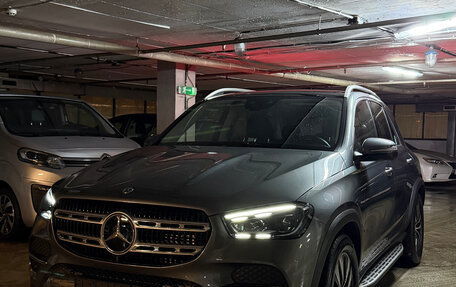 Mercedes-Benz GLE, 2024 год, 10 899 000 рублей, 2 фотография