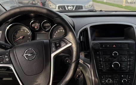 Opel Astra J, 2012 год, 700 000 рублей, 8 фотография