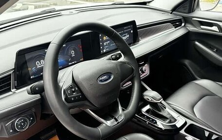 Ford Escort, 2022 год, 1 380 000 рублей, 21 фотография